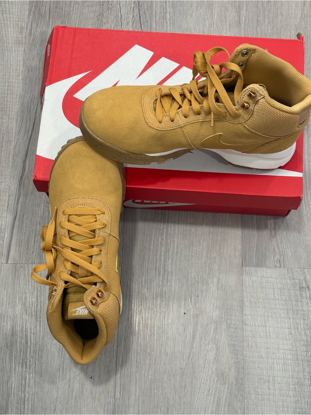 Nike Tan Suede High-Top Sneakers BNWT M size 8.